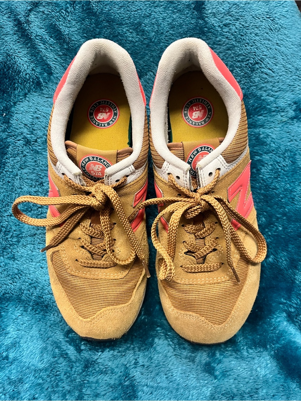 Women’s New Balance 574 Sneakers